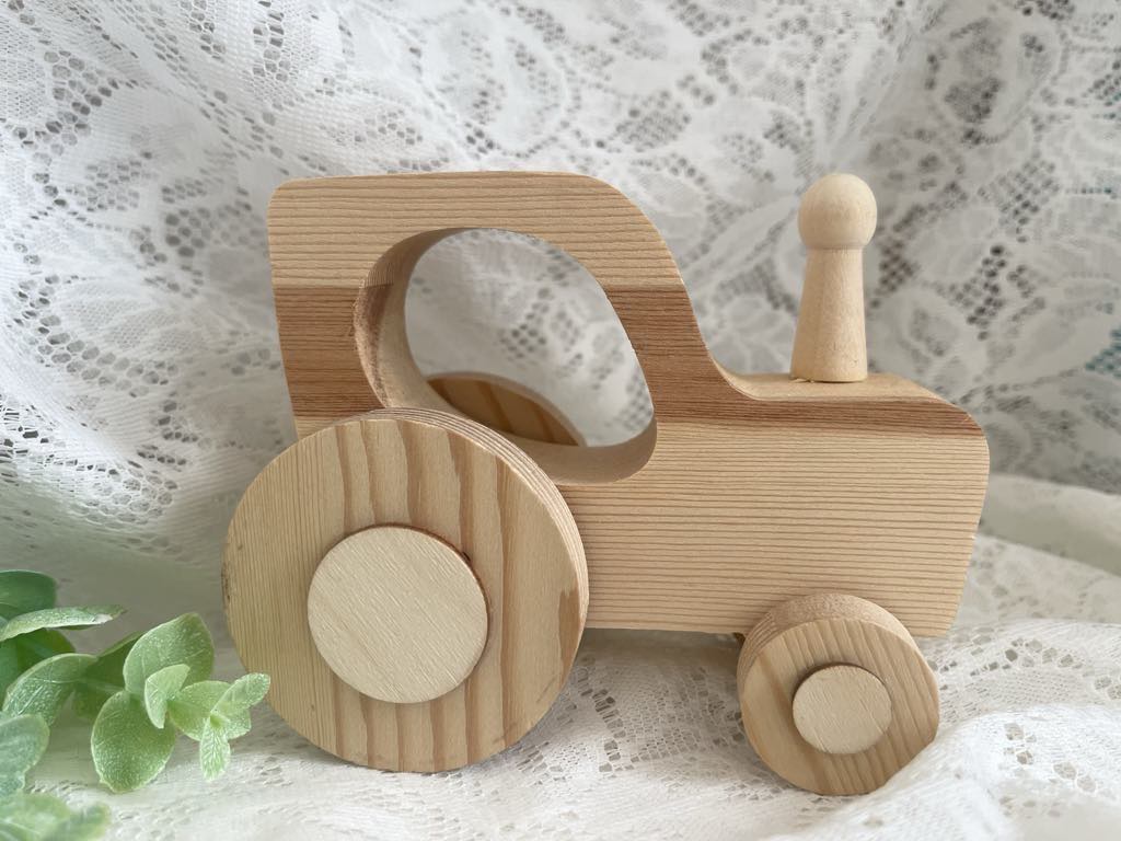 Tracteur en bois