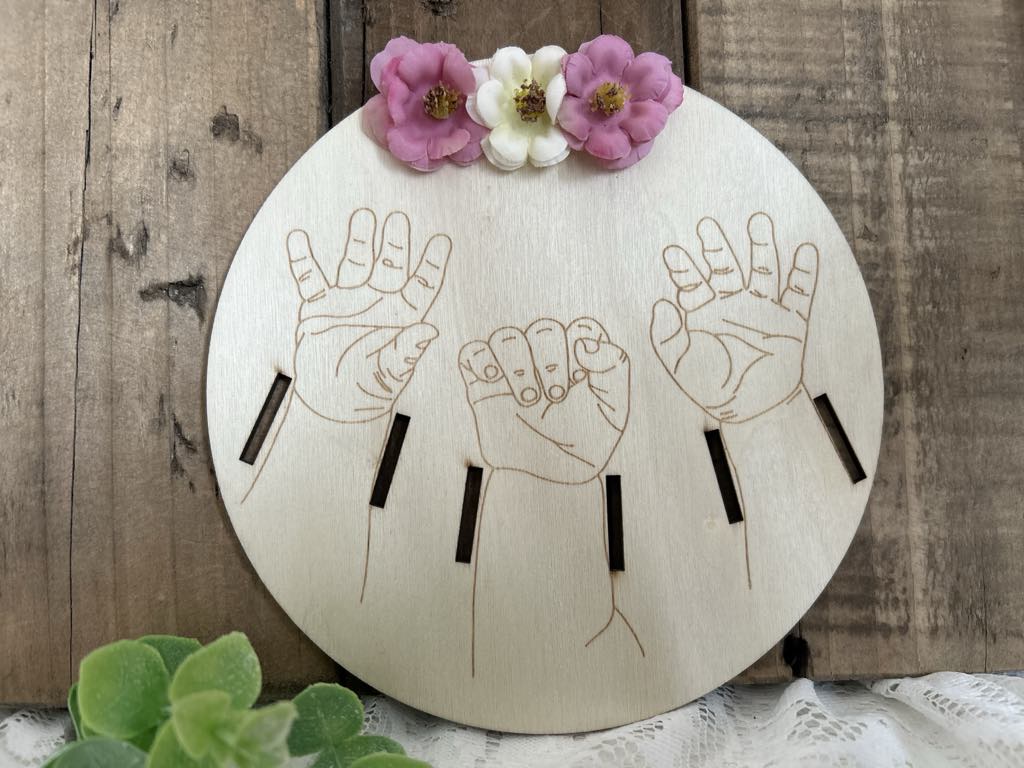 Support bracelet de naissance trois enfants