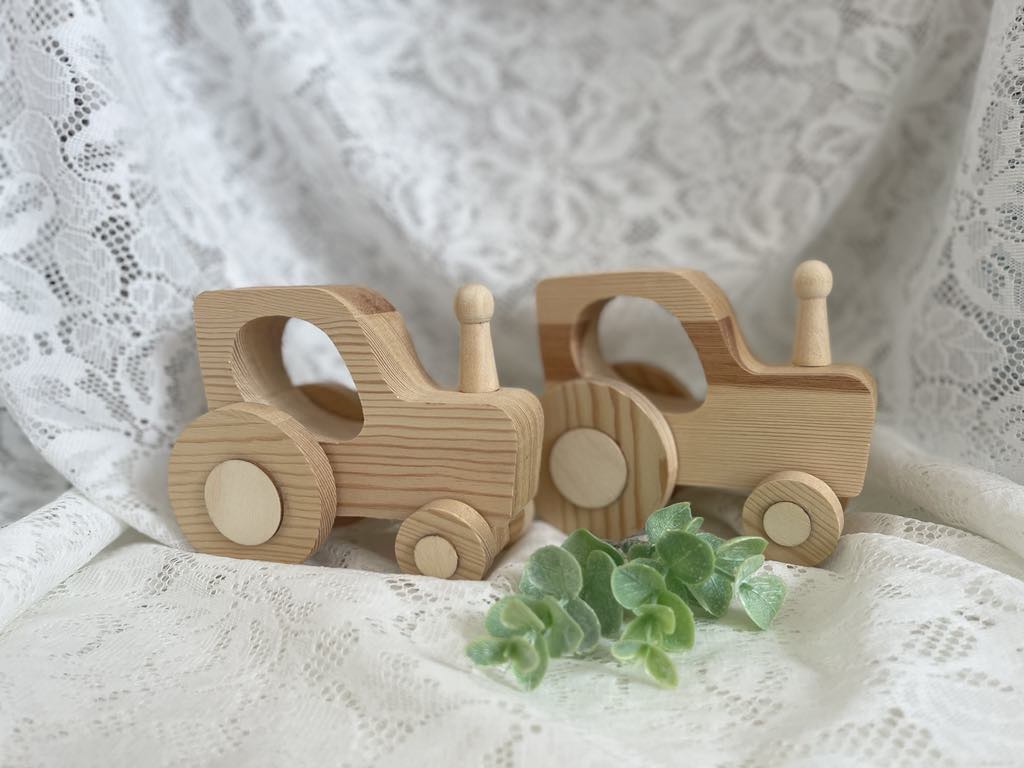 Tracteur en bois