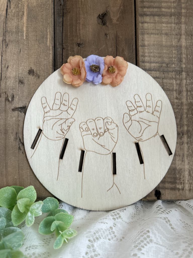 Support bracelet de naissance trois enfants